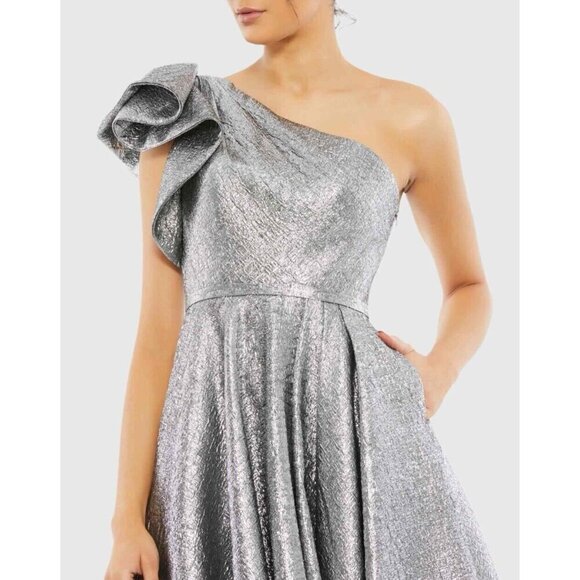 MAC DUGGAL Size 6 Silver Metallic One SHOULDER BOW MIDI BROCADE DRESS 67906 New - Picture 2 of 10